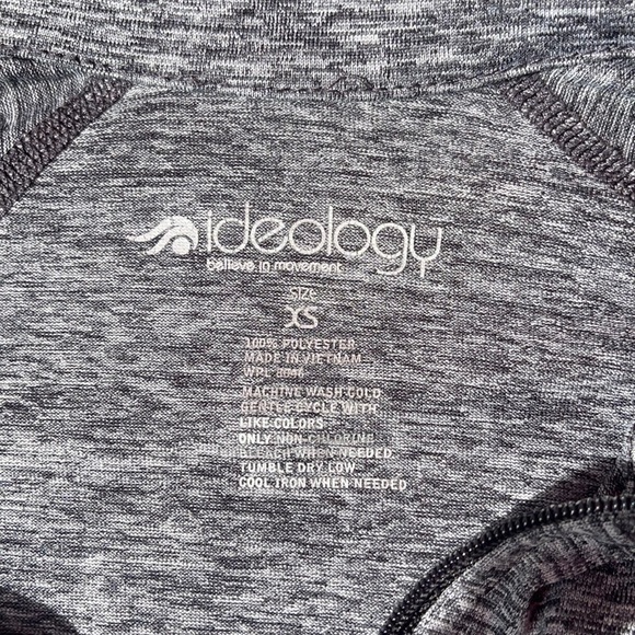 5 for$20🛍️ Active top by ideology extra small - Picture 2 of 4
